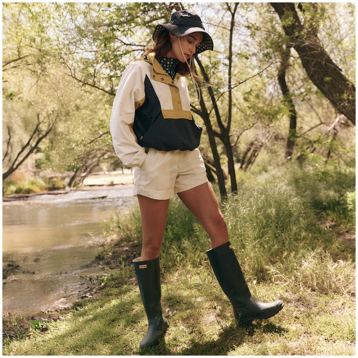 The Great Outdoors The Crestline Pullover - Women's Navy & Sunshine Colorblock