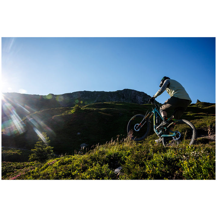 Santa Cruz Hightower 4 C Complete Mountain Bike 2025