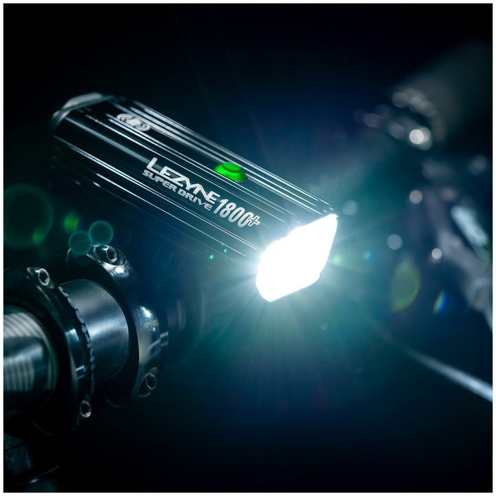 Lezyne Super Drive 1800+ Smart Loaded Front Bike Light Black