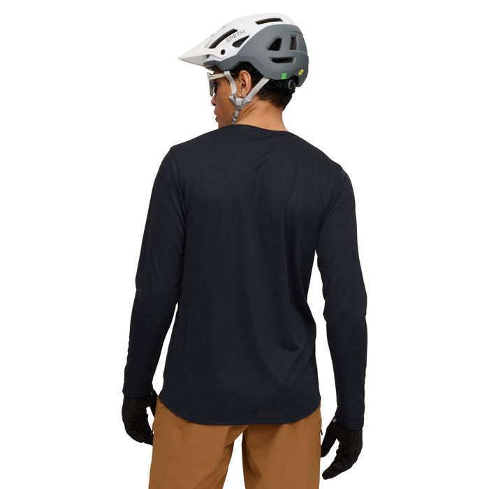 evo Long-Sleeve Bike Jersey Black