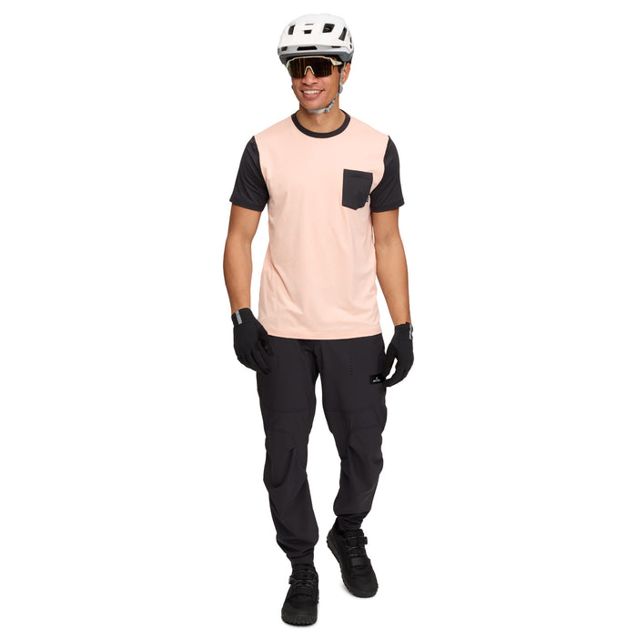 evo Trail Pocket T-Shirt Dusty Pink / Black