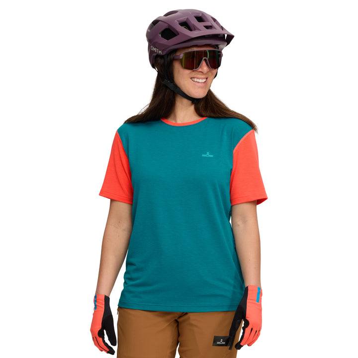 evo Lookout Short-Sleeve Bike Jersey - Women's Neptune Blue