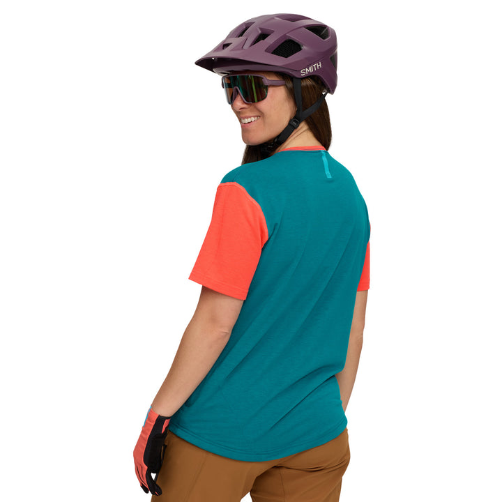 evo Lookout Short-Sleeve Bike Jersey - Women's Neptune Blue