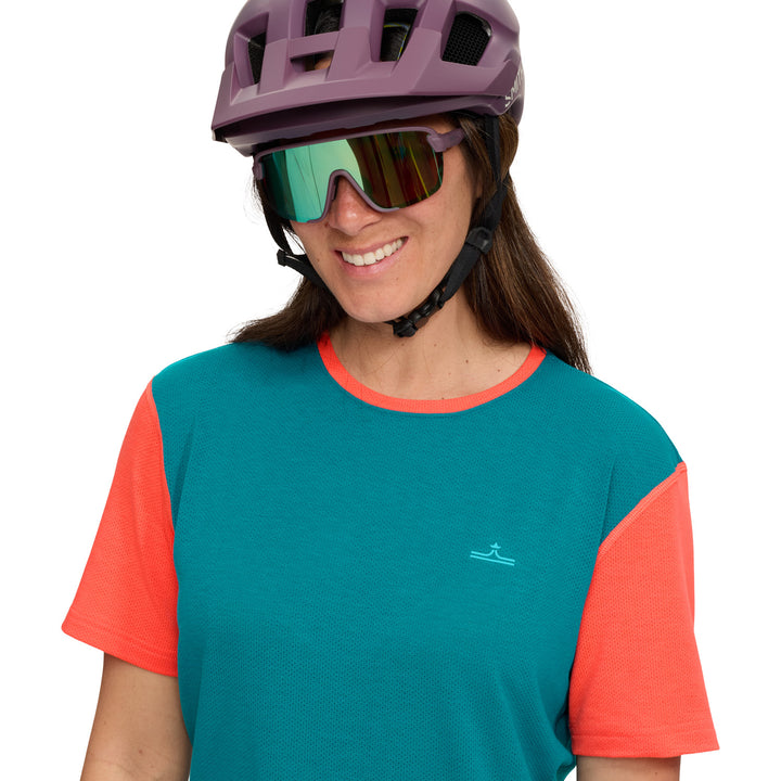 evo Lookout Short-Sleeve Bike Jersey - Women's Neptune Blue