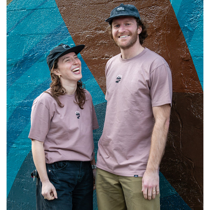 evo Alpenglow T-Shirt - Unisex Dusty Pink