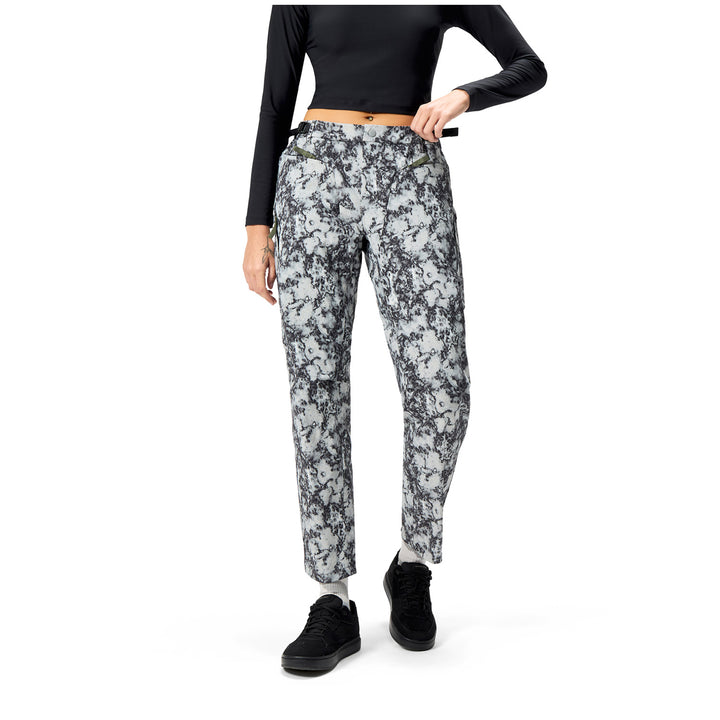 Endura SulTrac Adventure Pants - Women's Dispersed Floral