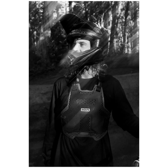 ION Protection Wear Arcon HD Pro Chest Protector Black