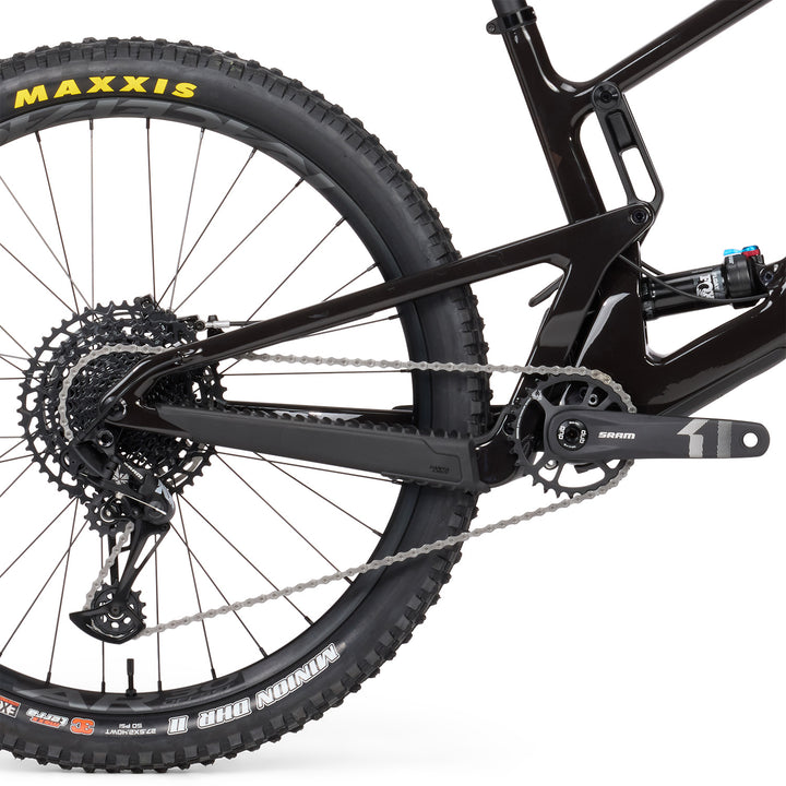 Santa Cruz 5010 5 C R evo Exclusive Complete Mountain Bike 2024 Gloss Black/Yellow