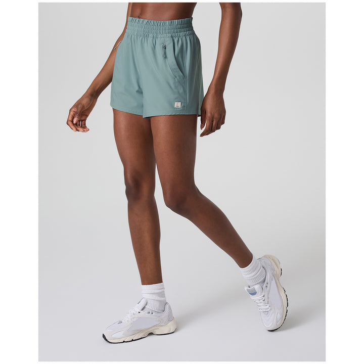 Vuori Dash Short 2.0 Shorts - Women's Mist
