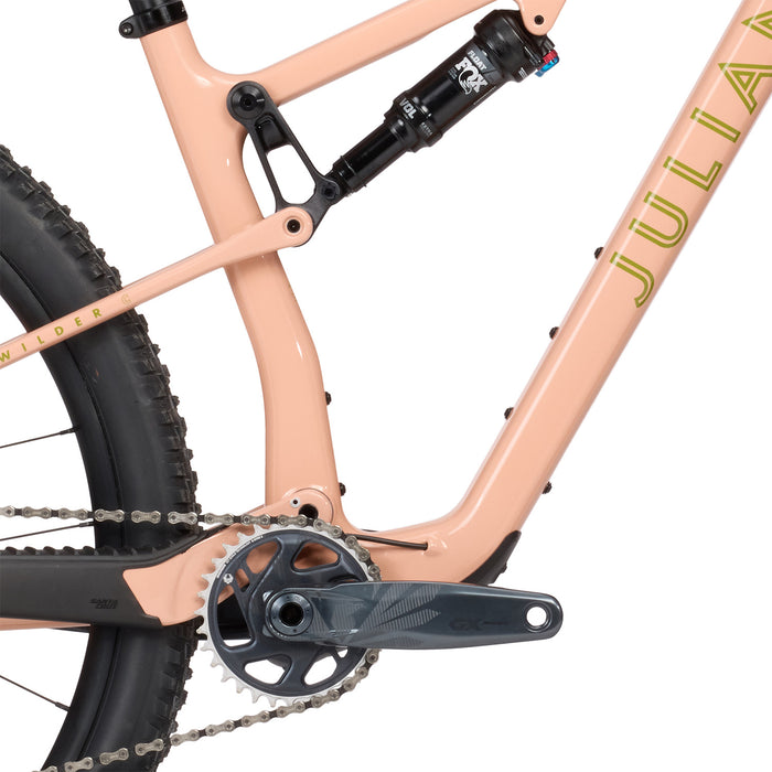 Juliana Wilder 1 C S evo Exclusive Complete Mountain Bike - Women's 2024 Peach