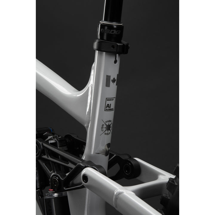 Devinci Troy A MX Eagle 90 LTD Complete Mountain Bike 2026 AL13