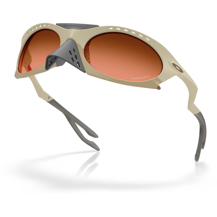 Oakley Plantaris Sunglasses Matte Sand/Prizm Brown Gradient
