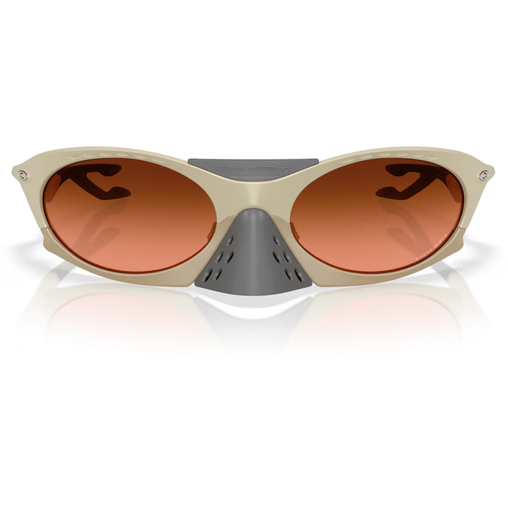 Oakley Plantaris Sunglasses Matte Sand/Prizm Brown Gradient