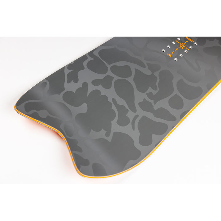 nitro dinghy snowboard QUIVER SERIES 2025 The DINGHY snowboard from Nitro is a versatile board that with its oversized surface will be perfect for riders with a big foot or those who want to improve their turns and edge hold Dinghy 2027
