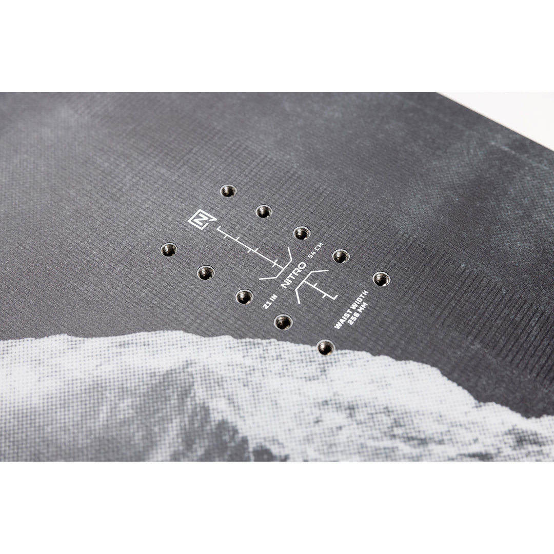 nitro prime snowboard specs Nitro Prime Raw Snowboard 2026 – evo
