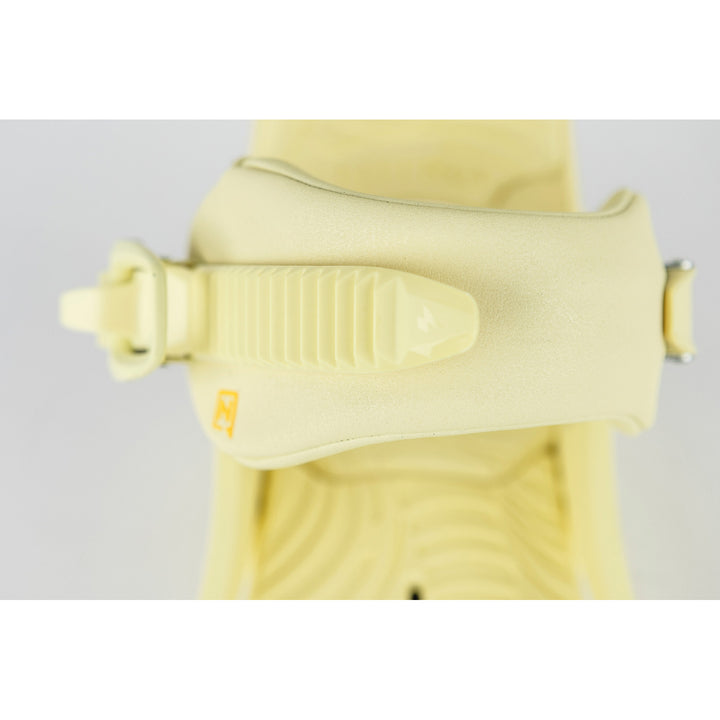 Nitro Cosmic Snowboard Bindings - Women's 2026 Light Lemon