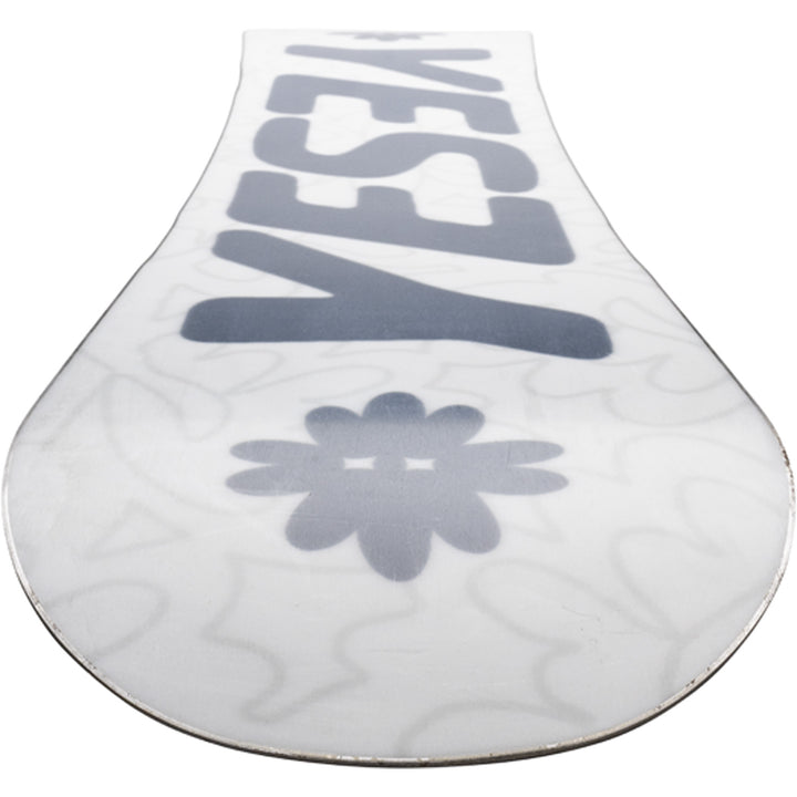 Yes. Frenzy Snowboard - Women's 2026