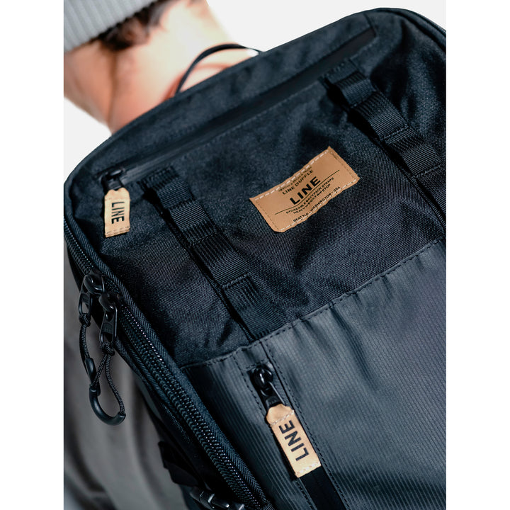 Line Skis Remote Backpack Black/Blue
