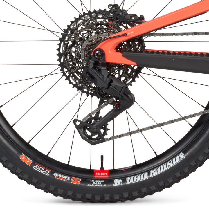 Santa Cruz Nomad 6 C Eagle 70 Complete Mountain Bike 2026 Gloss Coral