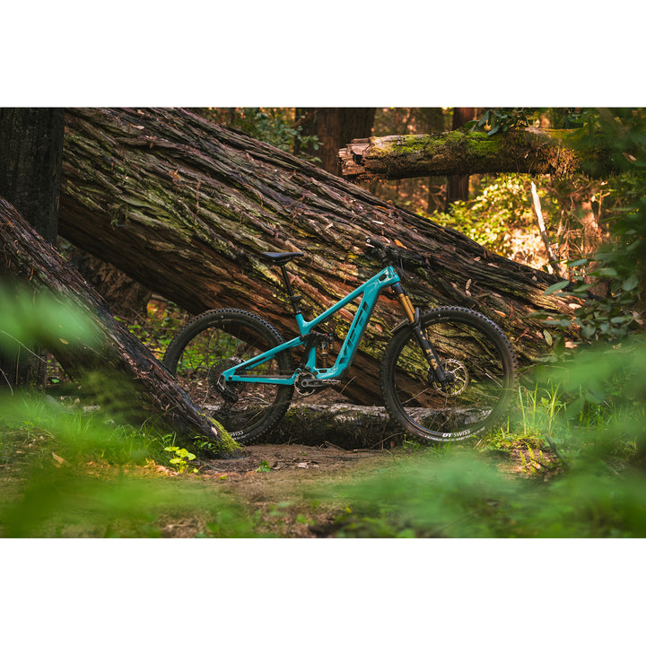 Yeti MTe T3 X0 AXS Transmission E-Mountain Bike 2026 Turquoise