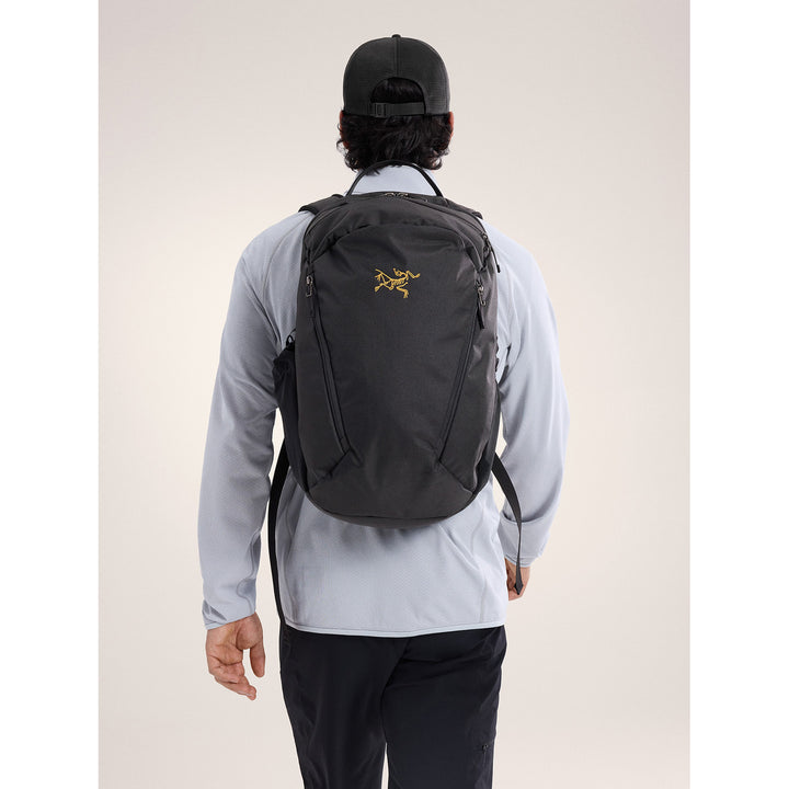 Arc'teryx Mantis 26L Backpack Black