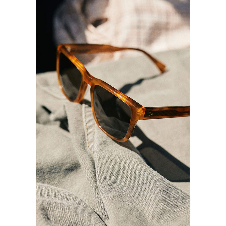 RAEN Lumis 54 Sunglasses Santa Fe/Smoked Polarized