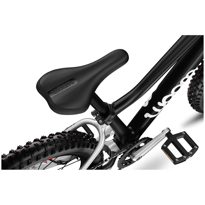woom OFF Air 4 Complete Mountain Bike - Kids' 2025 Black