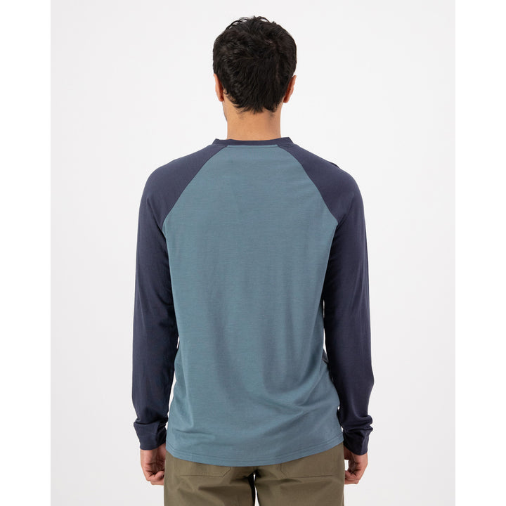 MONS ROYALE Icon Merino Raglan Long Sleeve Shirt Goblin Blue/Midnight