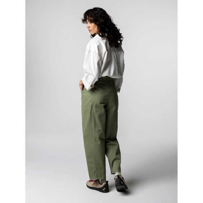 Finisterre Croft Barrel Trouser - Women's Bayleaf