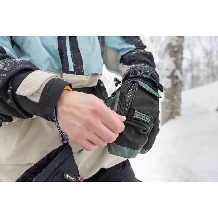 Oyuki Shaka GORE-TEX Mittens