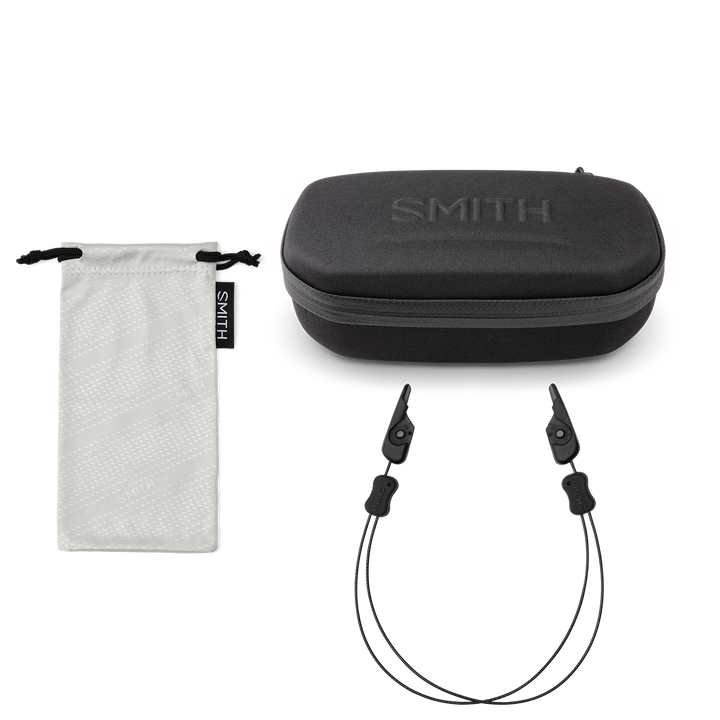 Smith Redding 2 Sunglasses Matte Black/ChromaPop Glass Polarchromic Yellow Blue Mirror