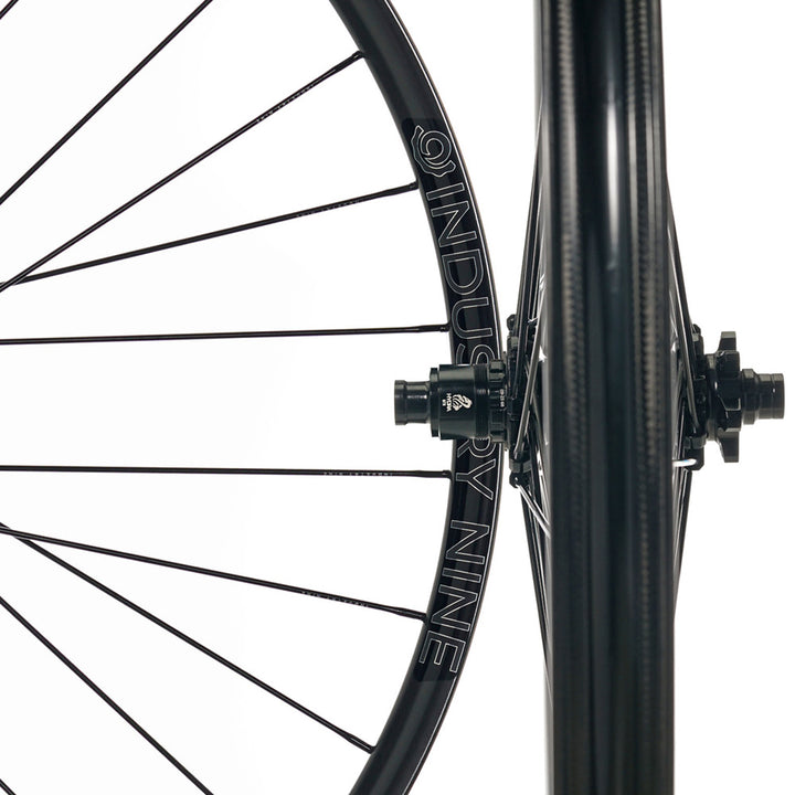 Industry Nine Hydra EN325/310 Wheelset - 29" Black/Black
