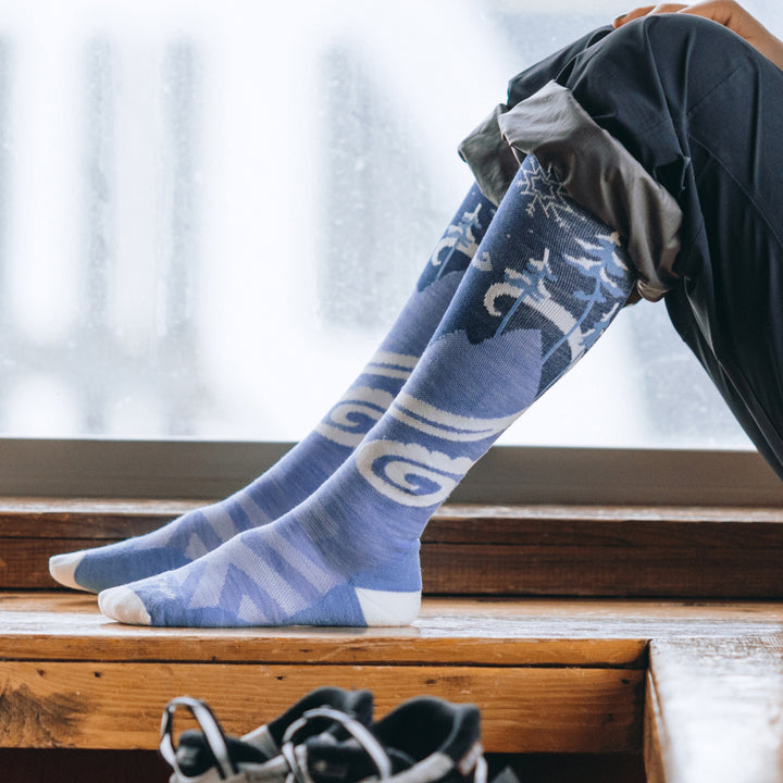 Darn Tough Swirlwind OTC Midweight Cushion Socks - Women's Midnight
