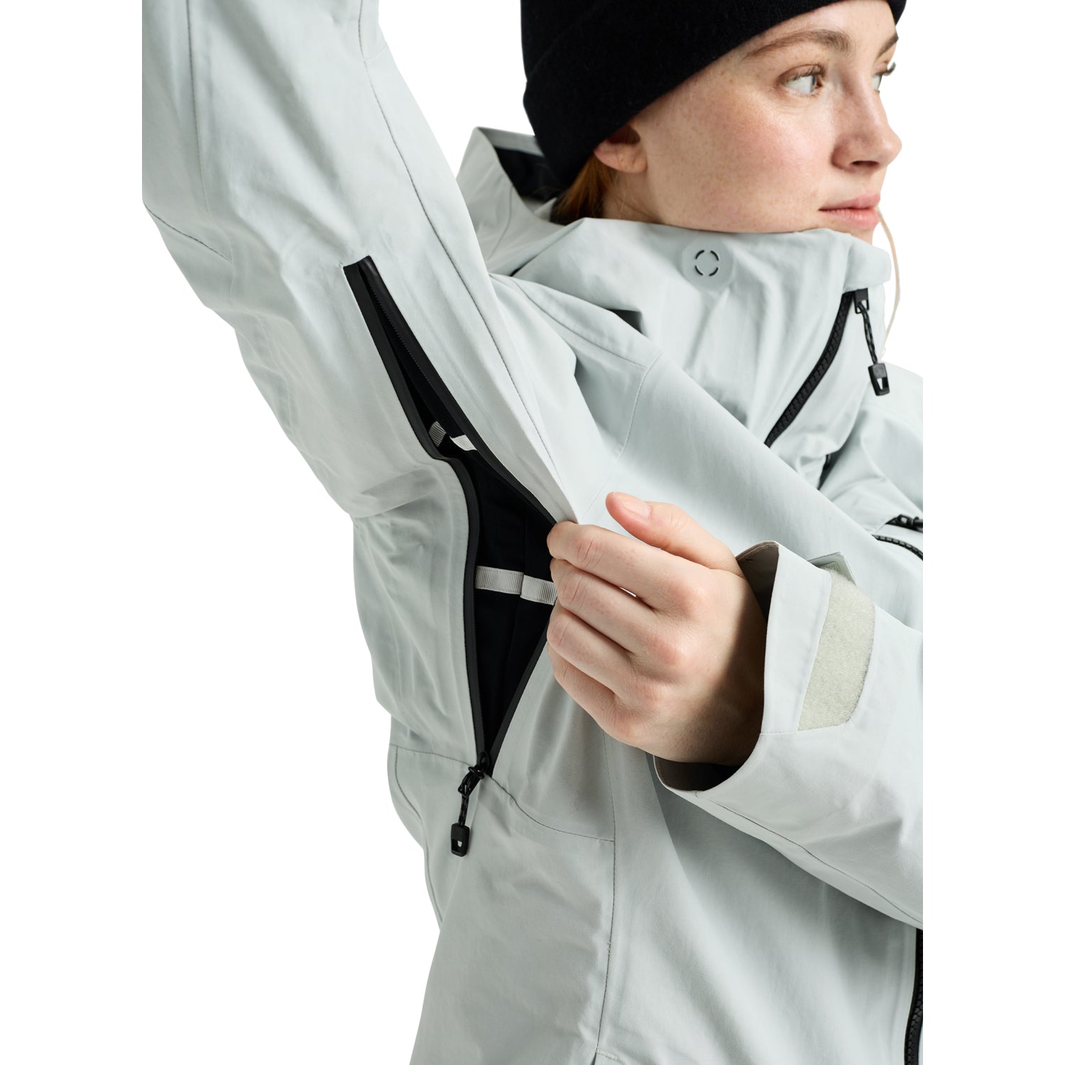 Burton AK Upshift GORE-TEX 2L Jacket - Women's – evo