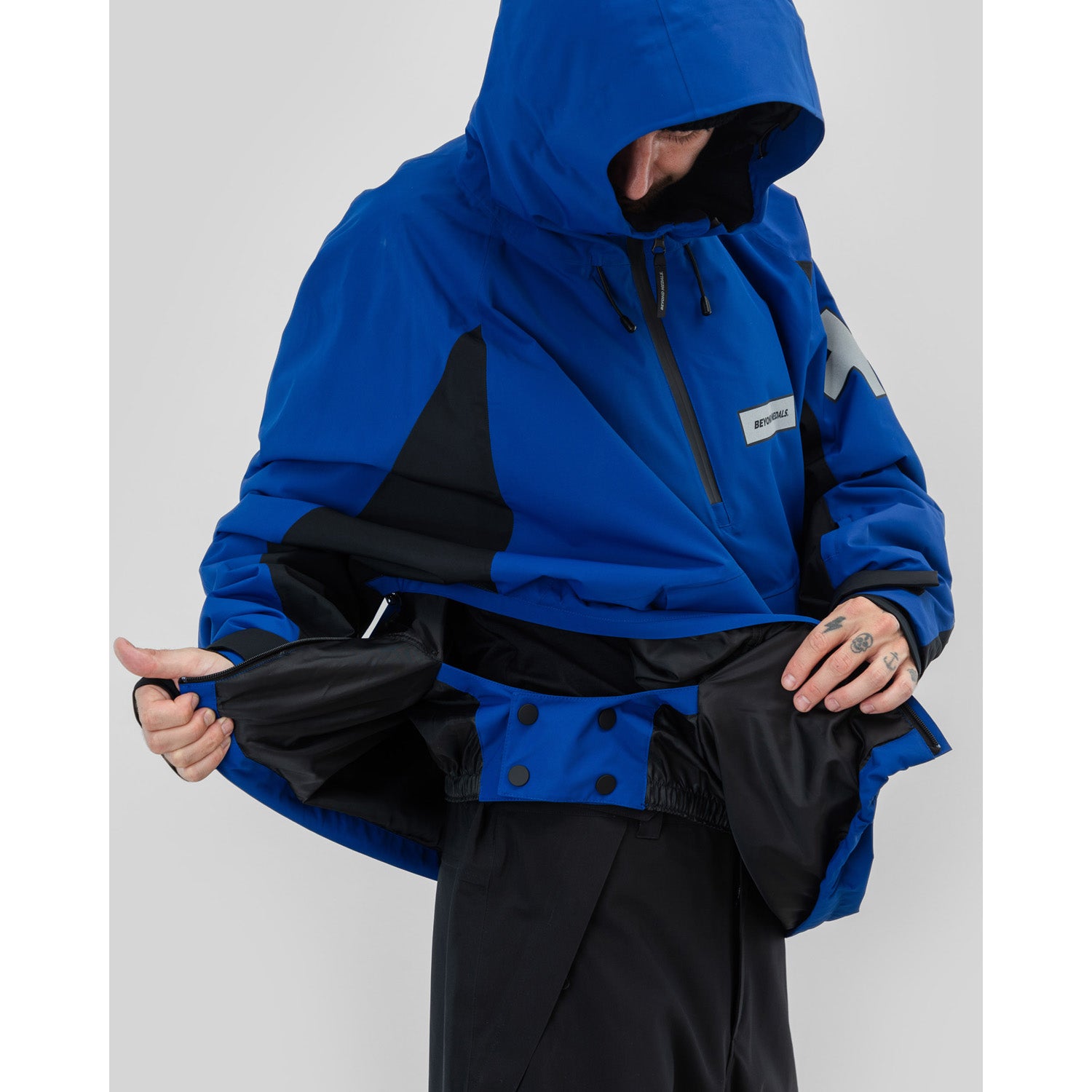 Beyond Medals Retro 2L Anorak - Men's – evo