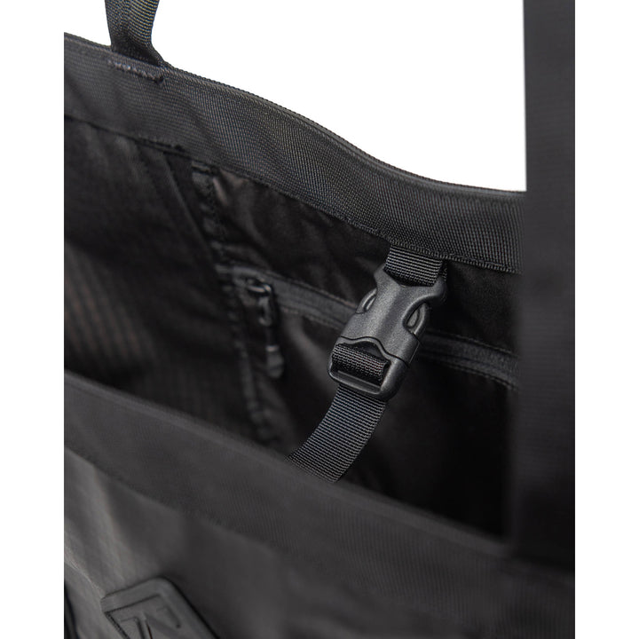 Herschel Supply Co. All Season 33 L Gear Tote Black