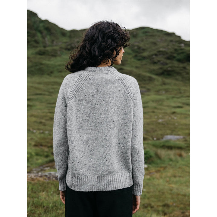 Finisterre Farne Crew - Women's Dove Grey
