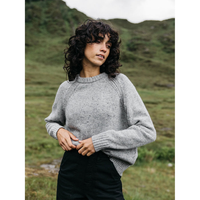 Finisterre Farne Crew - Women's Dove Grey