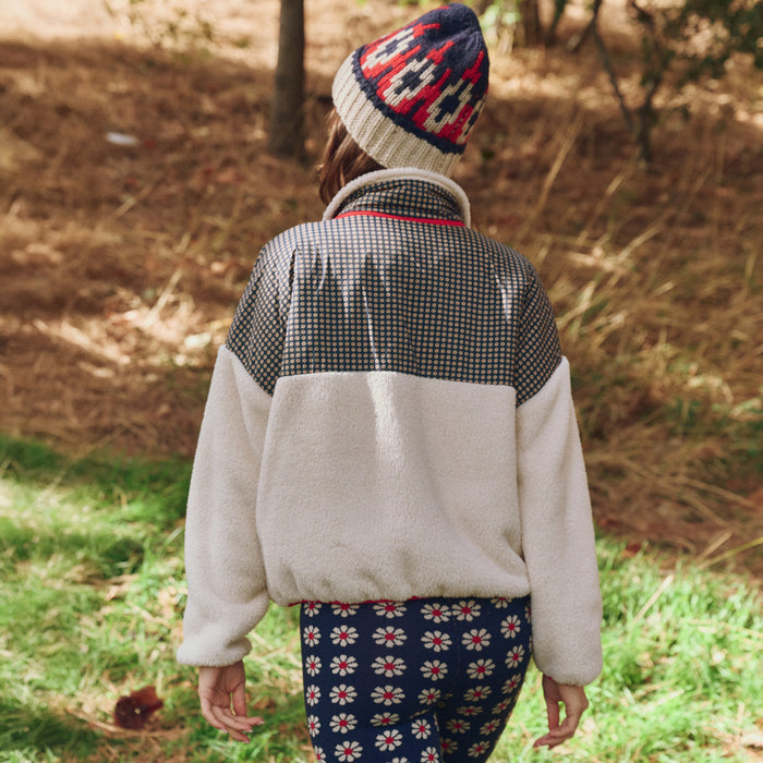 The Great Outdoors The Print-Mix Plush Terrain Half-Zip - Women's Mini Frosted Daisy & Cream