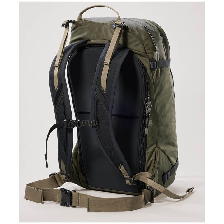 Arc'teryx Quintic 28L Backpack Tatsu