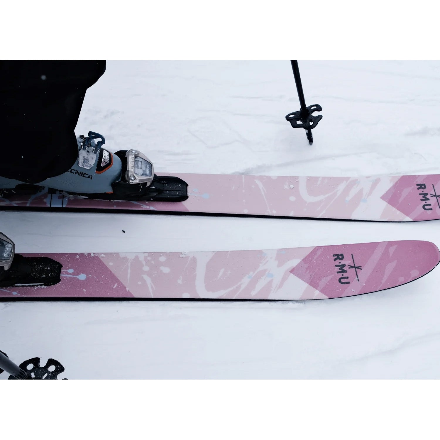 RMU Valhalla 97 Skis - Women's 2026 – evo