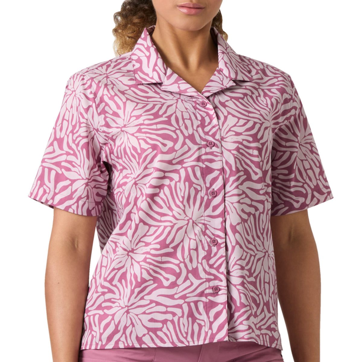 Helly Hansen Holmen Short-Sleeve Shirt - Women's Wildberry Stencil Medium A