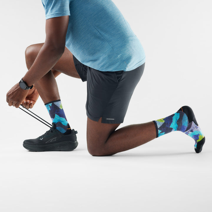 Smartwool Trail Run Targeted Cushion Summit Sector Print Crew Socks - Men's Nightfall Blue