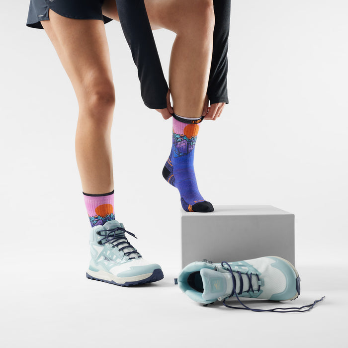 Smartwool Hike Targeted Cushion Mountain Surprise Print Crew Socks - Women's Deep Navy