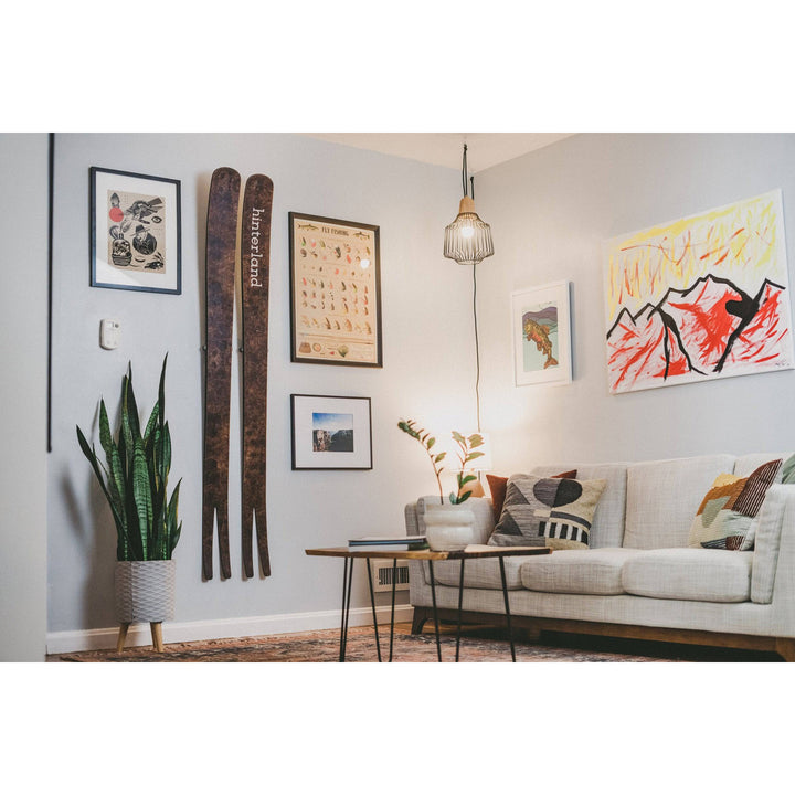 Hover Wall Mount