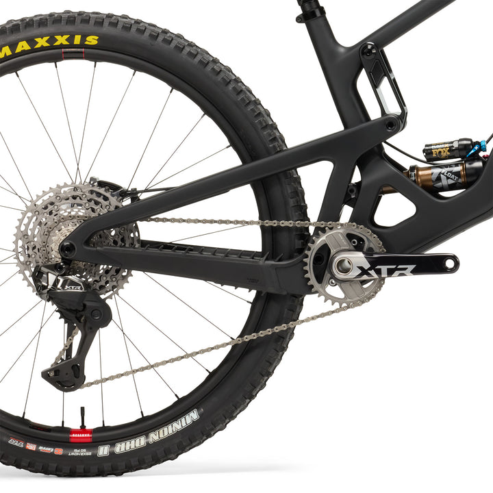 Santa Cruz Hightower 4 CC XTR Reserve Complete Mountain Bike 2026 Matte Black