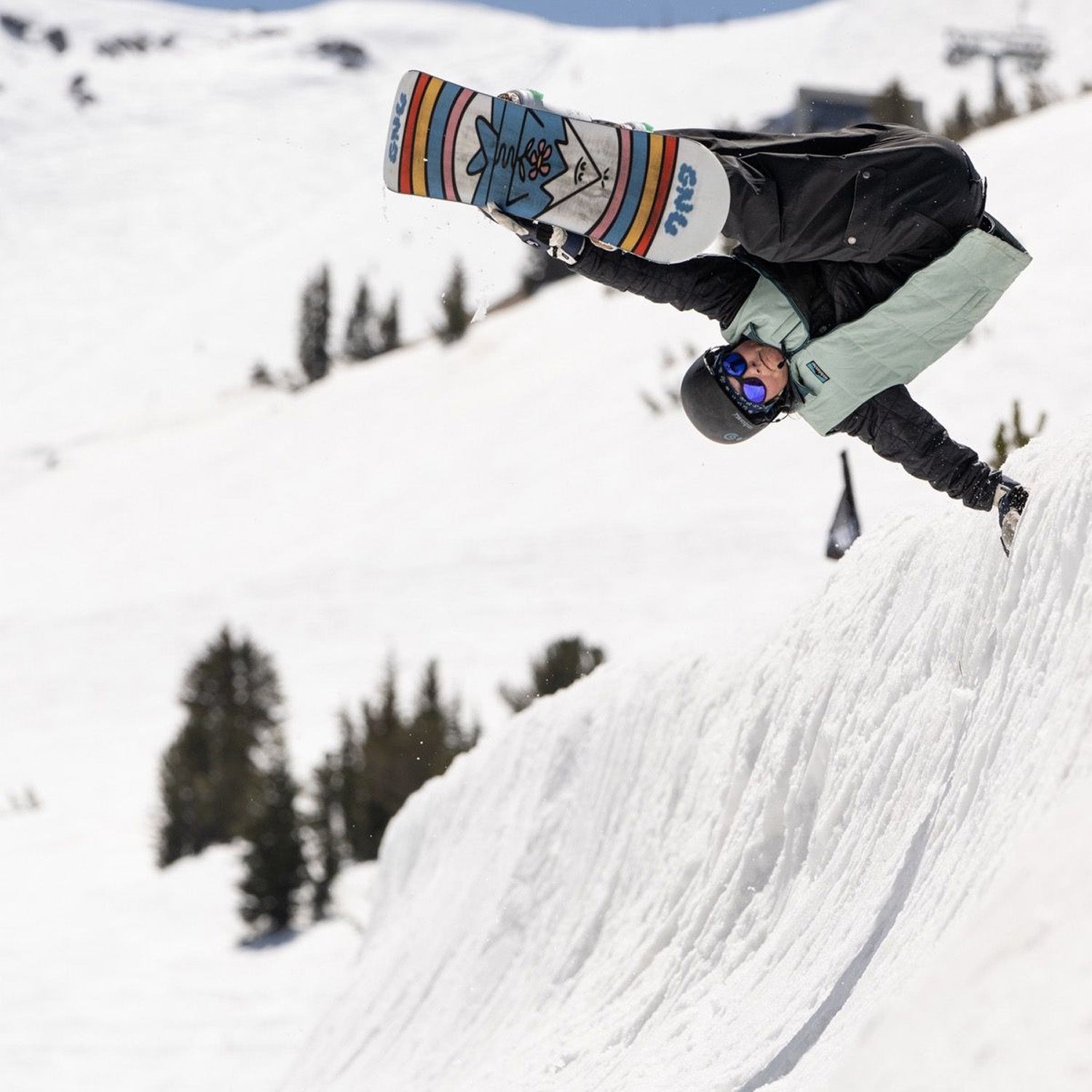 GNU Velvet C2 Snowboard - Women's 2026 – evo