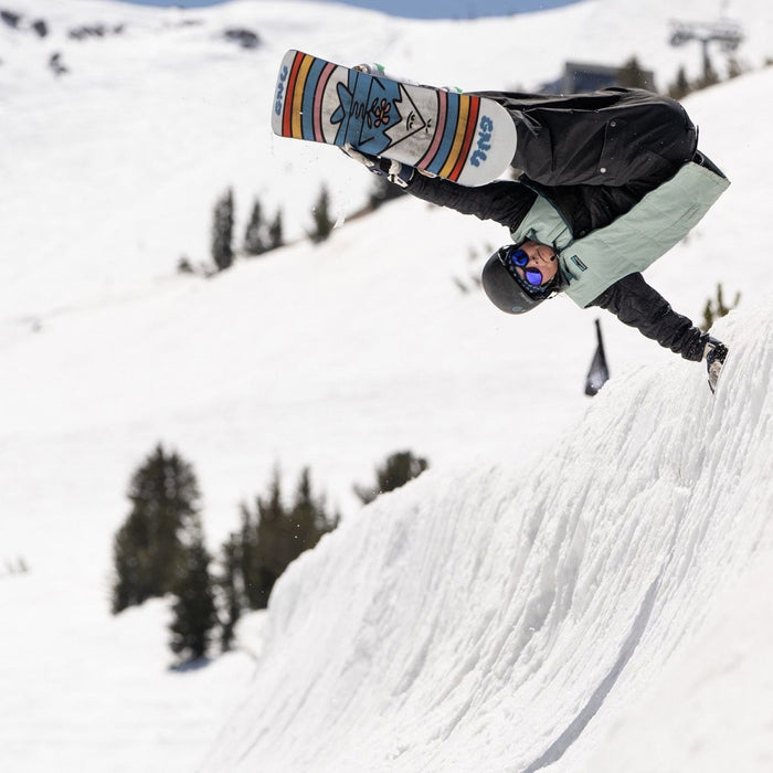 GNU Velvet C2 Snowboard - Blem - Women's 2026