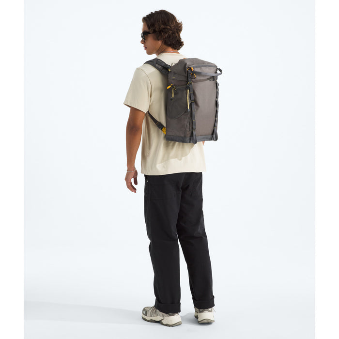 The North Face Universal Daypack Backpack Stone Slab/Honeyed Sand