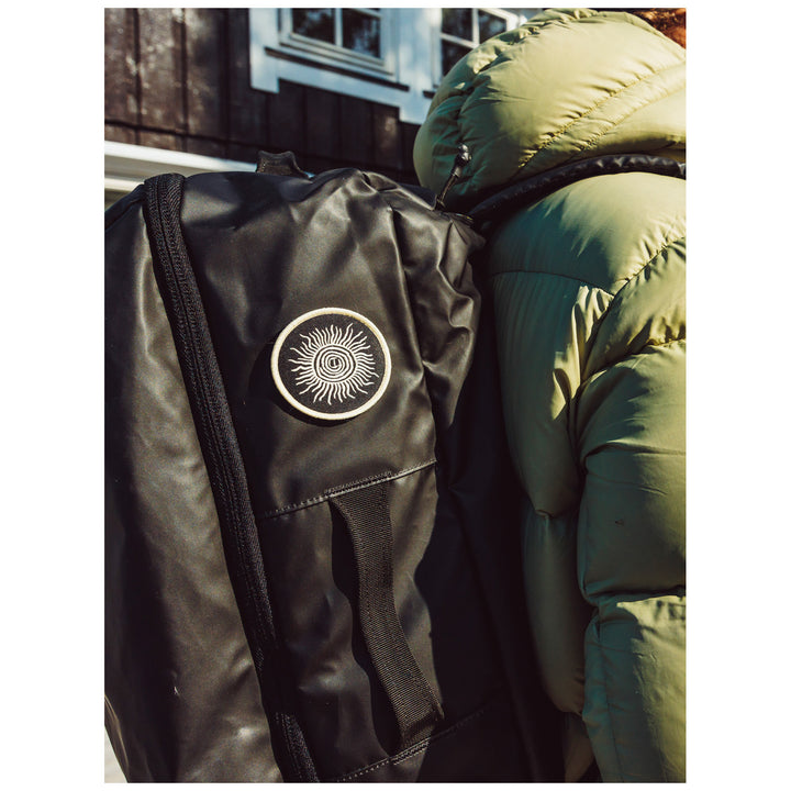 Armada 60L Duffle Black / Afterglow